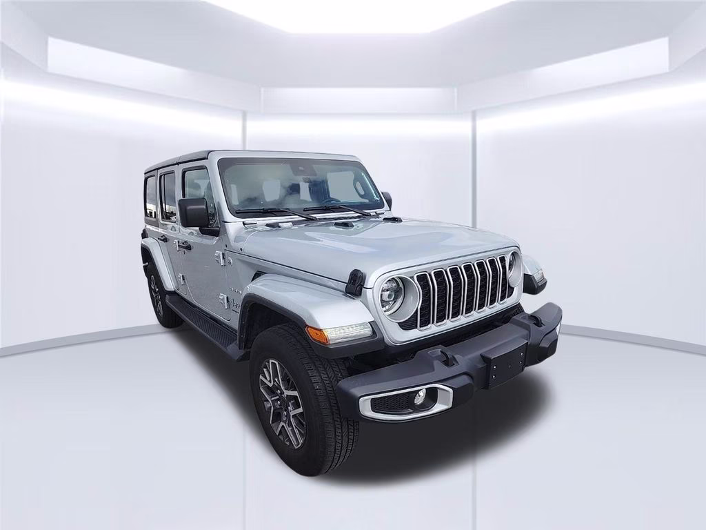 2024 Silver Zynith Clearcoat Jeep Wrangler Sahara 4X4 SUV