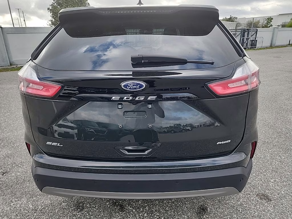 2024 Ford Edge AWD SUV