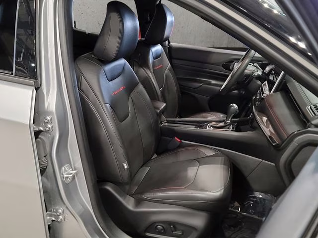 2023 Billet Silver Metallic Clearcoat Jeep Compass Trailhawk 4X4 SUV