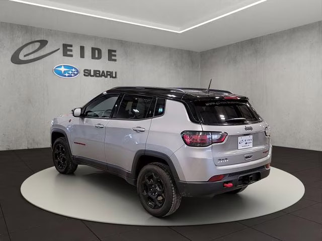 2023 Billet Silver Metallic Clearcoat Jeep Compass Trailhawk 4X4 SUV