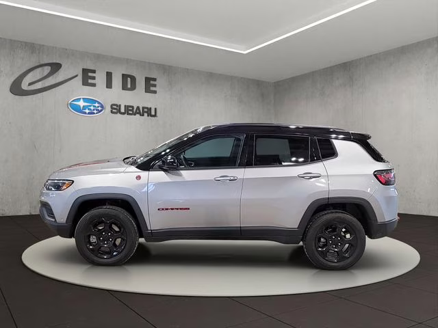 2023 Billet Silver Metallic Clearcoat Jeep Compass Trailhawk 4X4 SUV