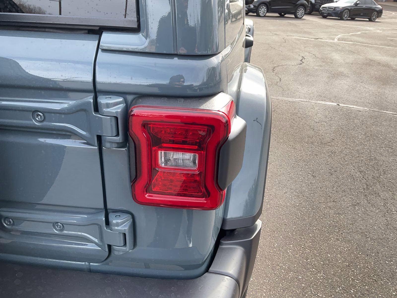 2026 Anvil Clear Coat Jeep Wrangler Sahara 4X4 SUV