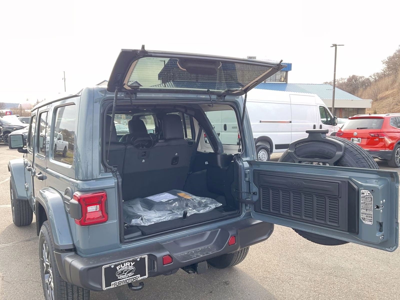 2026 Anvil Clear Coat Jeep Wrangler Sahara 4X4 SUV