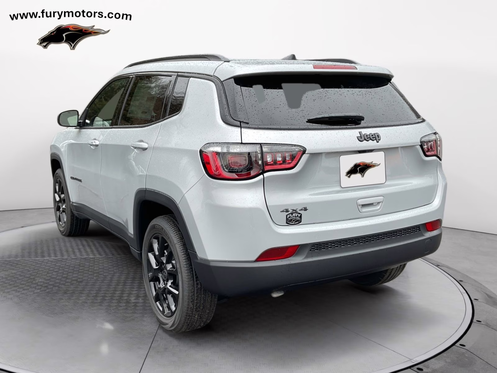2026 Silver Zynith Metallic Clearcoat Jeep Compass Latitude 4X4 SUV