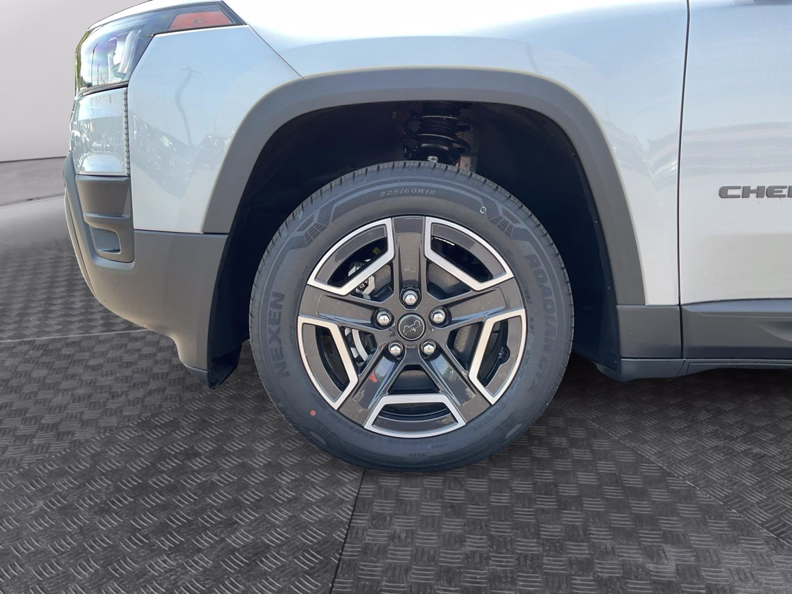 2026 Silver Zynith Clearcoat Jeep Cherokee Laredo 4X4 SUV