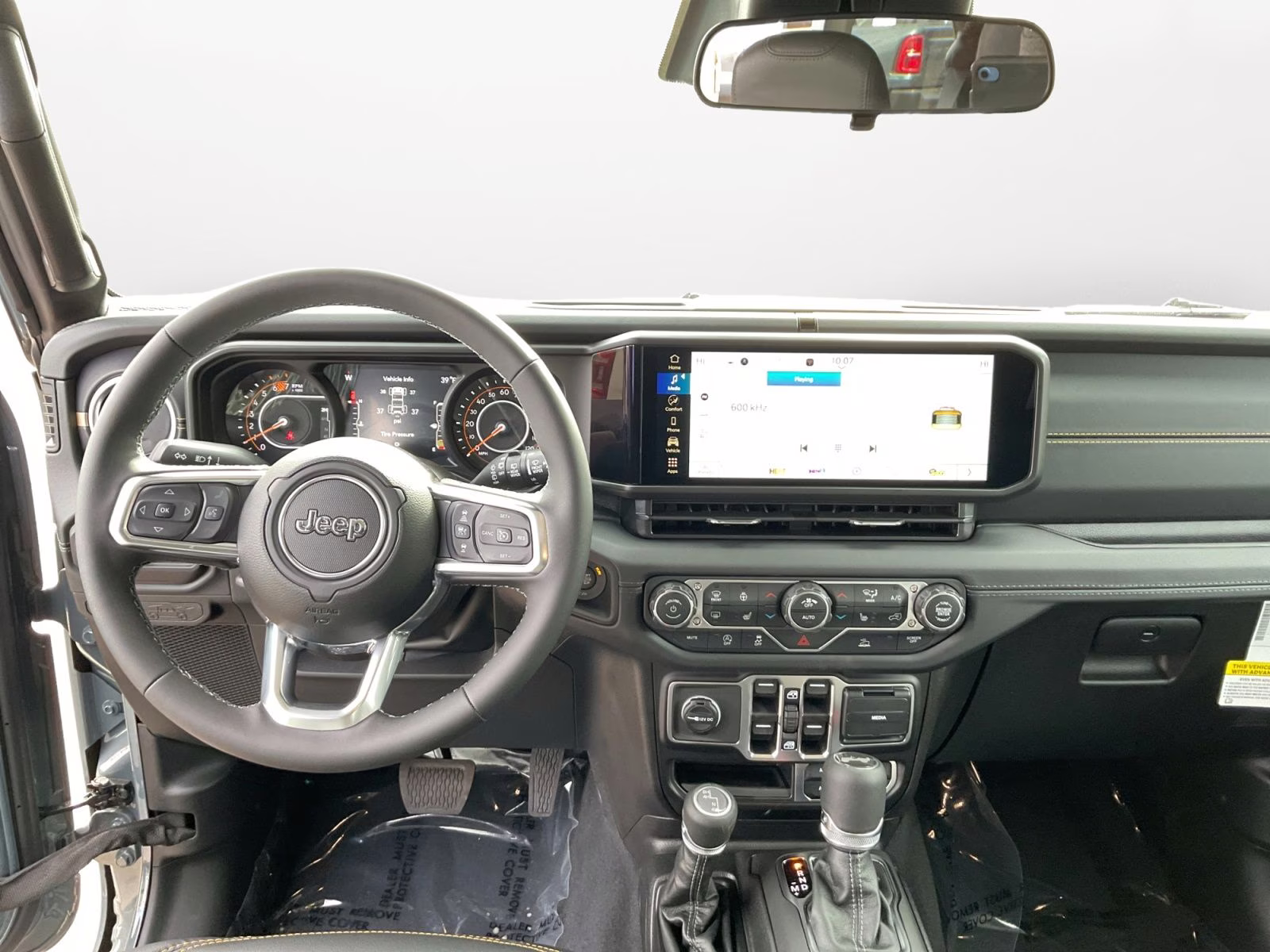 2026 Anvil Clear Coat Jeep Wrangler Sahara 4X4 SUV