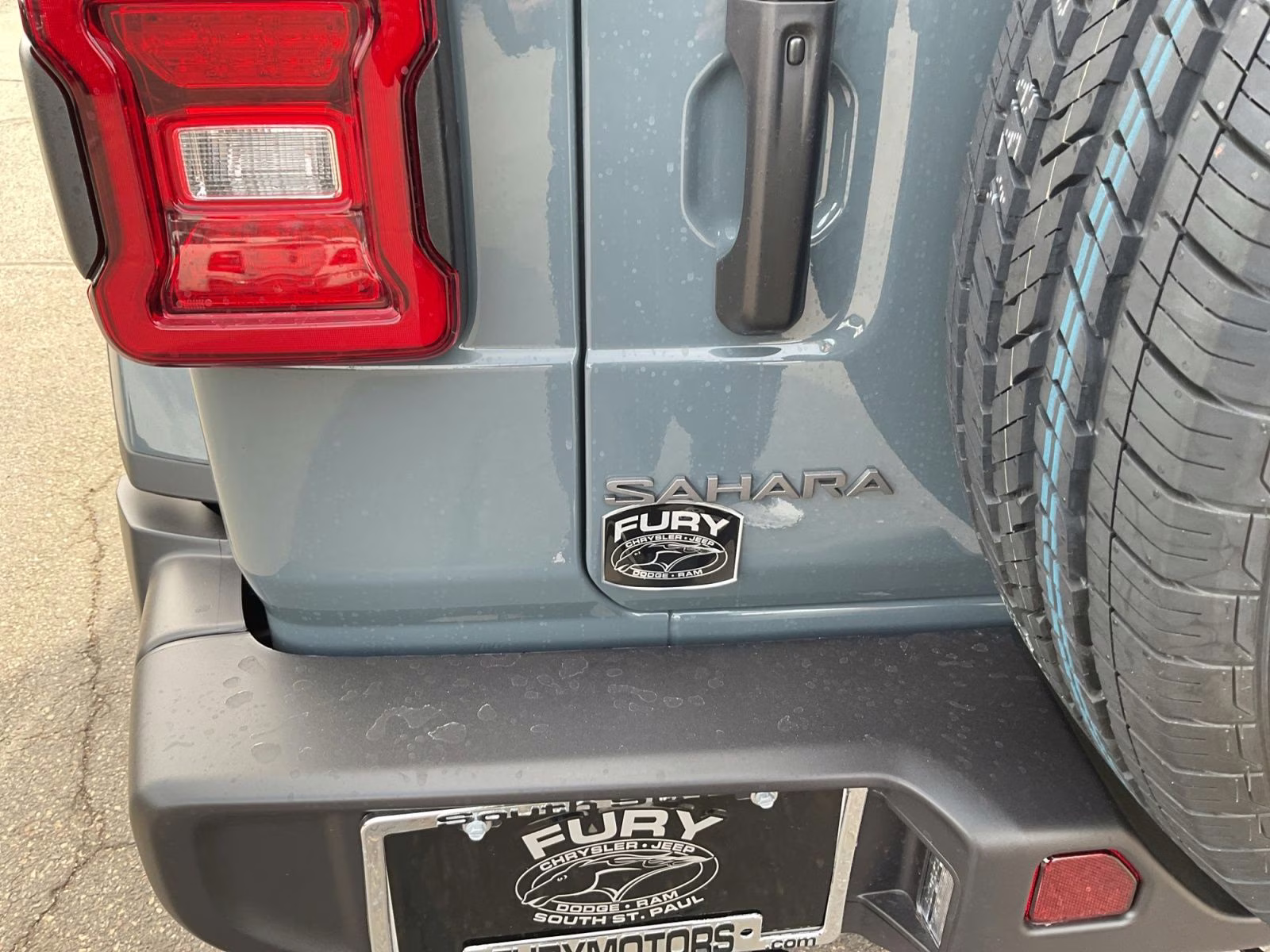 2026 Anvil Clear Coat Jeep Wrangler Sahara 4X4 SUV