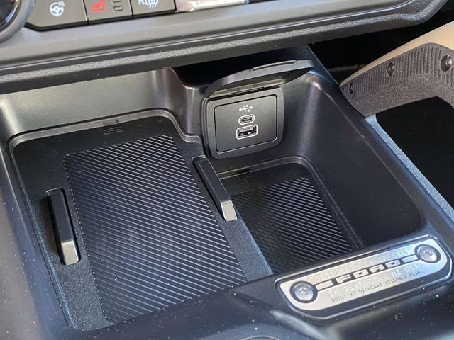 2026 Gray Ford Bronco Badlands 4X4 SUV