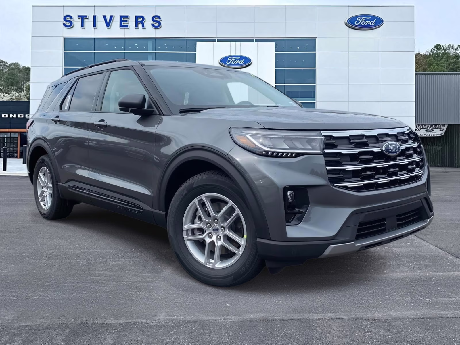 2026 Carbonized Gray Metallic Ford Explorer Active RWD SUV