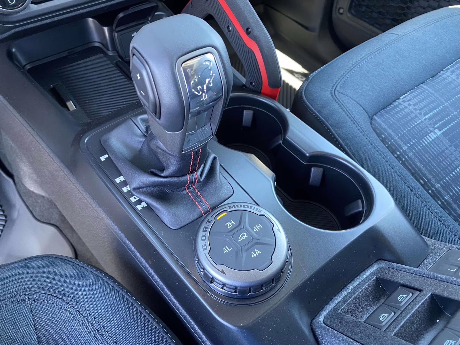 2026 Oxford White Ford Bronco Heritage Edition 4X4 SUV