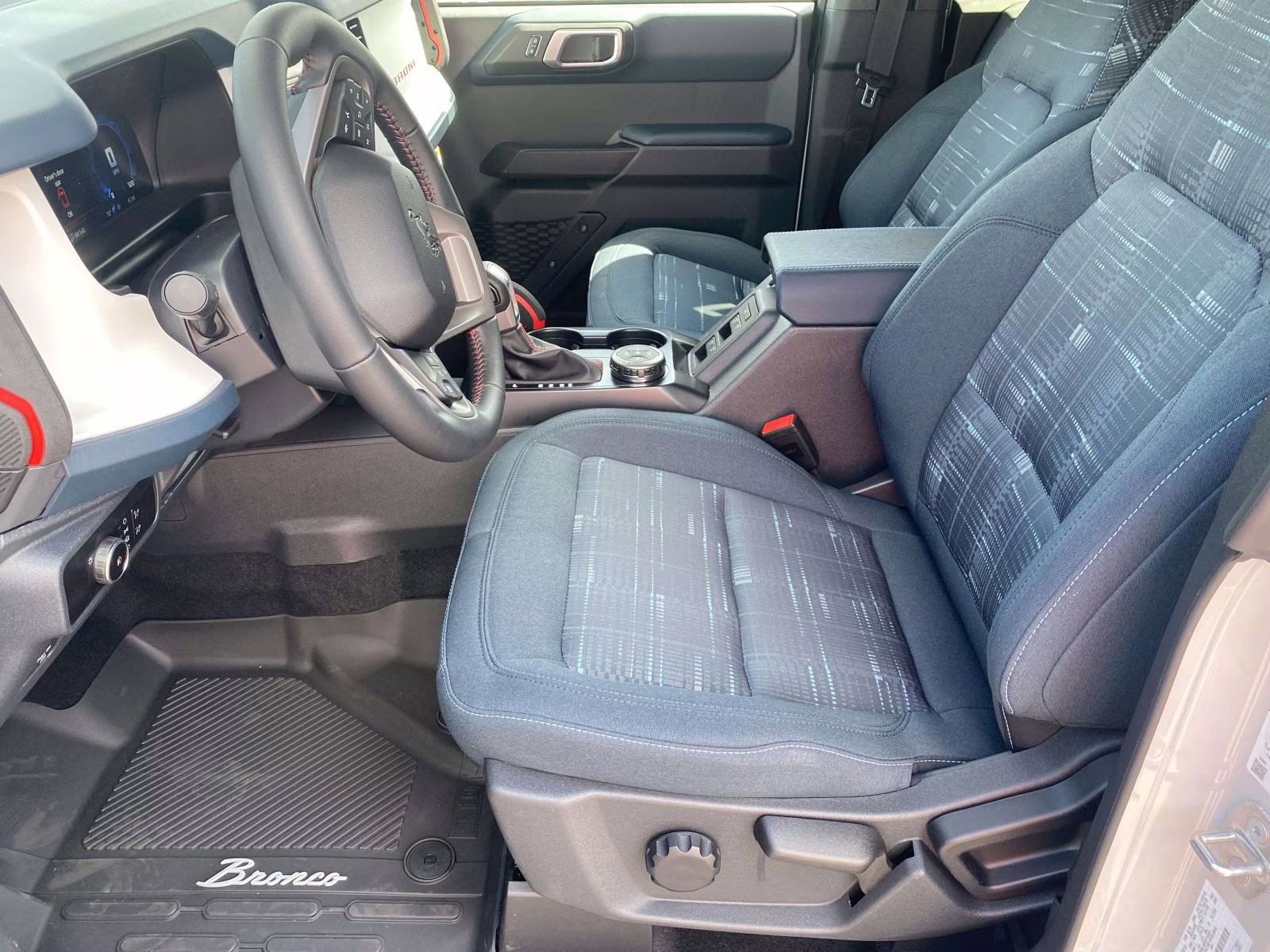 2026 Avalanche Gray Ford Bronco Heritage Edition 4X4 SUV