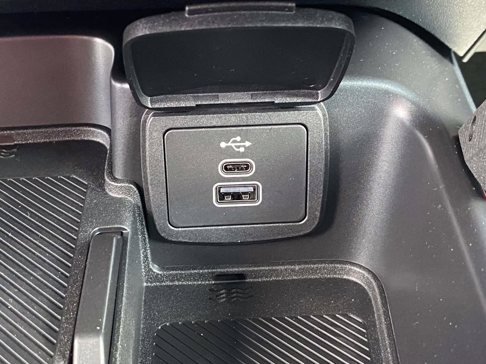 2026 Avalanche Gray Ford Bronco Heritage Edition 4X4 SUV