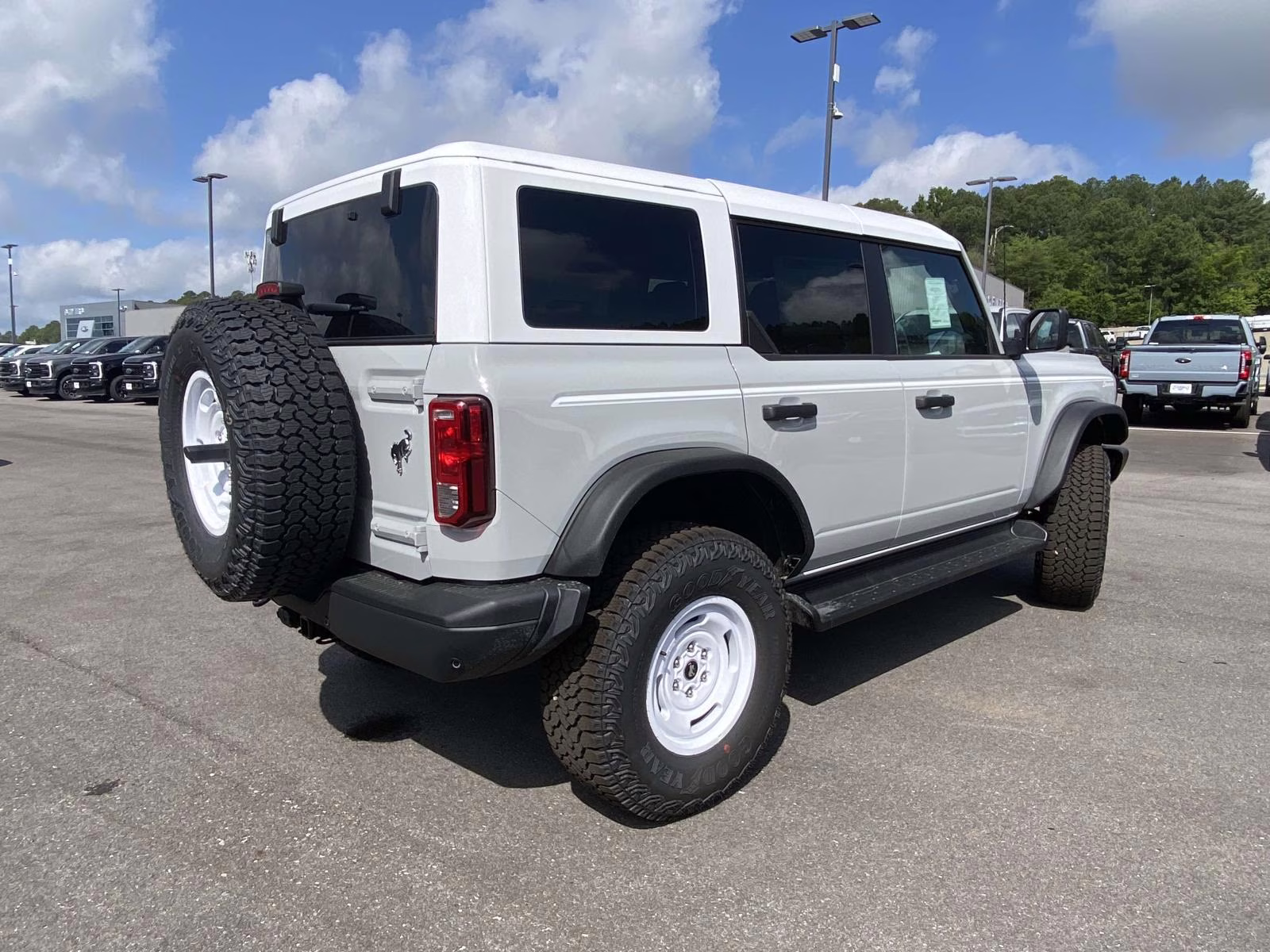 2026 Avalanche Gray Ford Bronco Heritage Edition 4X4 SUV