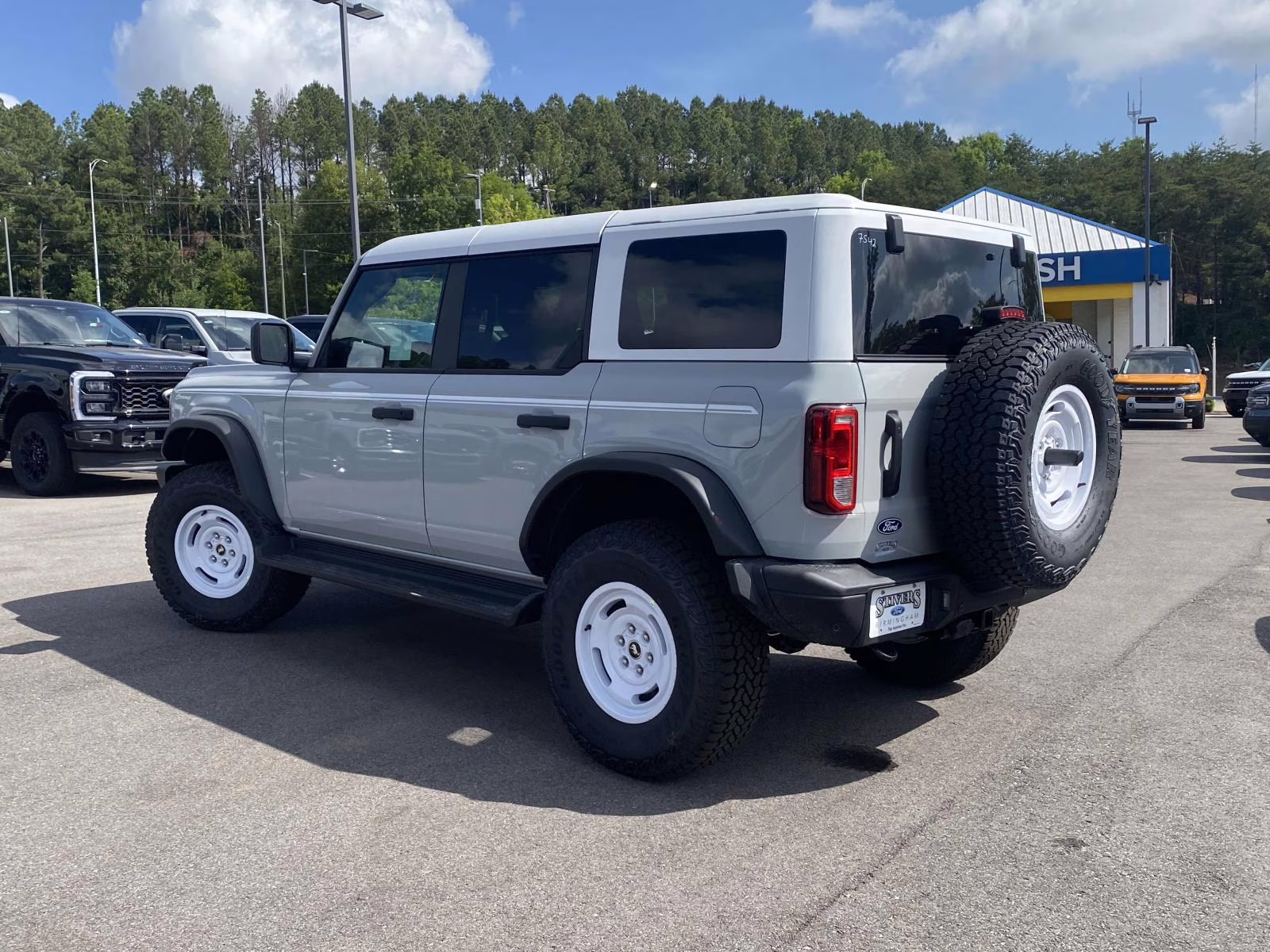 2026 Avalanche Gray Ford Bronco Heritage Edition 4X4 SUV