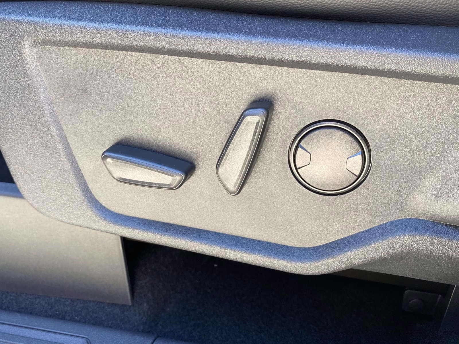 2026 Gray Ford Bronco Badlands 4X4 SUV