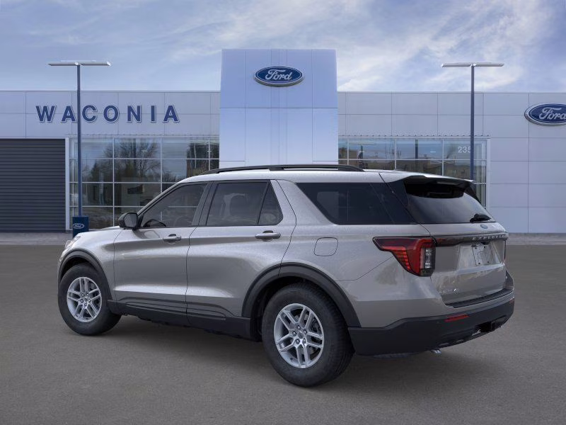 2026 Carbonized Gray Metallic Ford Explorer Active 4X4 SUV
