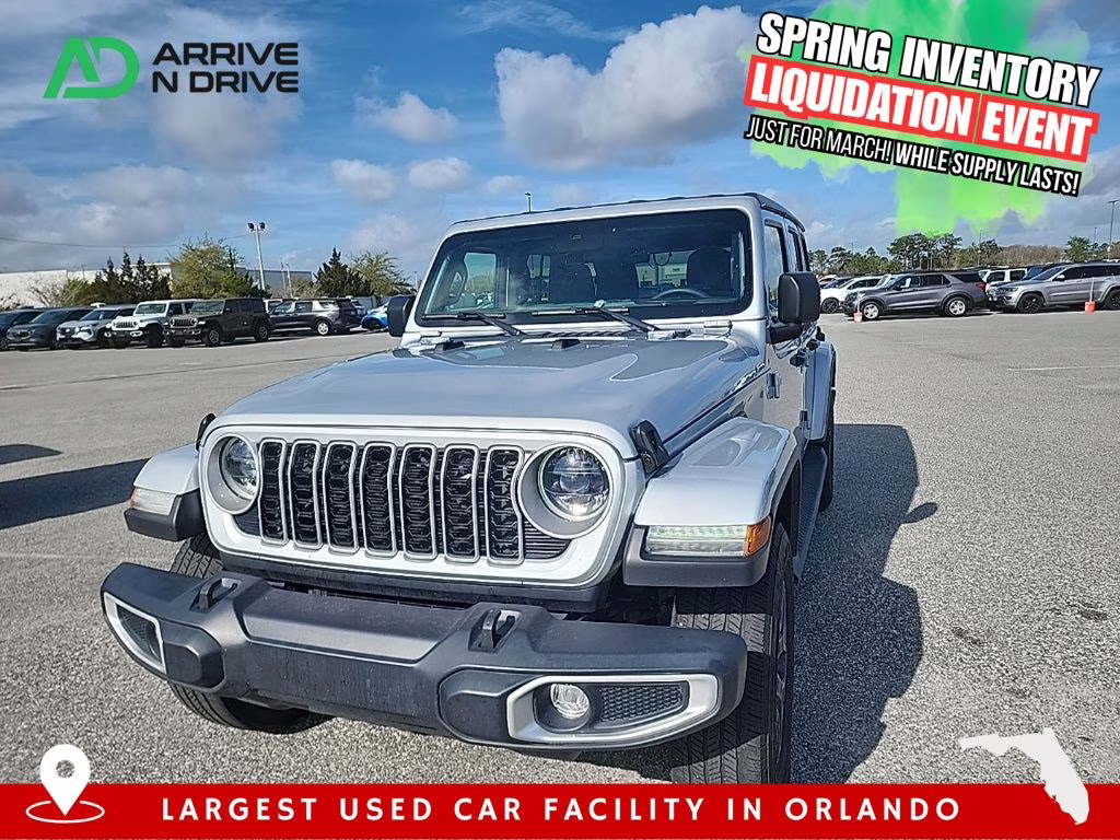 2024 Silver Zynith Clearcoat Jeep Wrangler Sahara 4X4 SUV