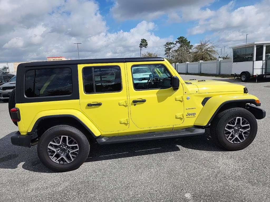 2024 Sarge Green Clearcoat Jeep Wrangler Sahara 4X4 SUV