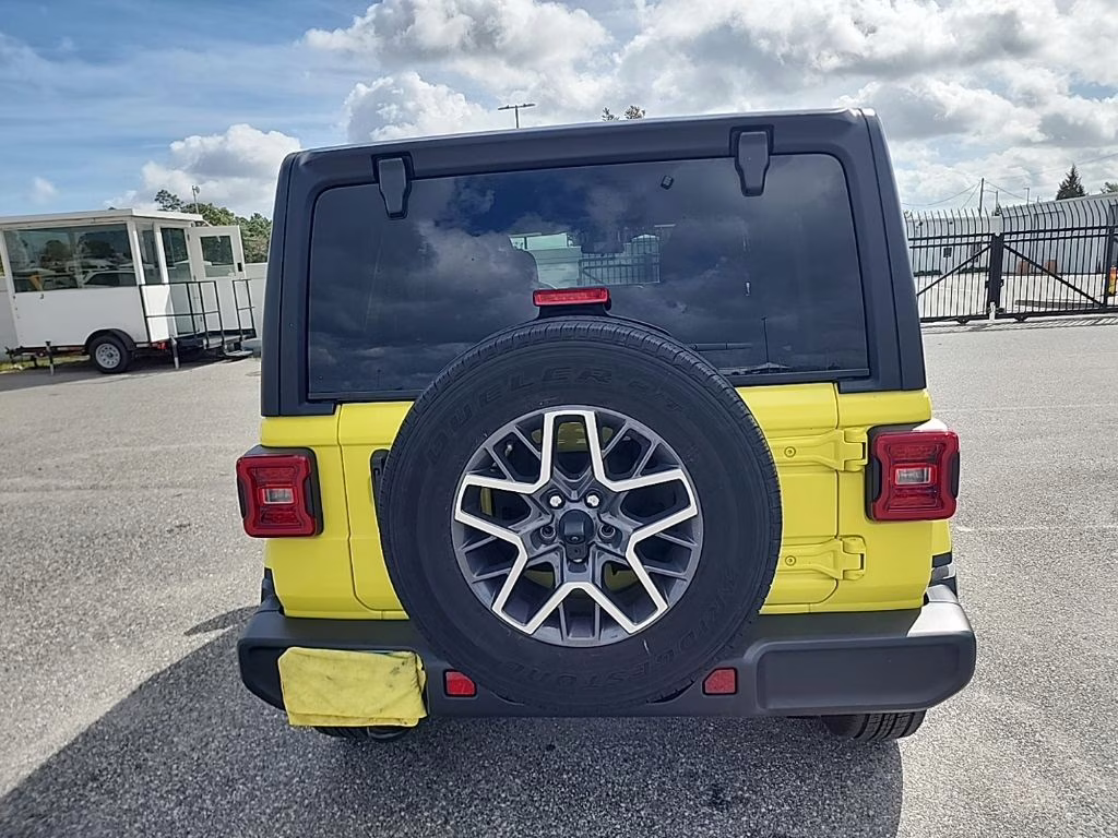 2024 Sarge Green Clearcoat Jeep Wrangler Sahara 4X4 SUV