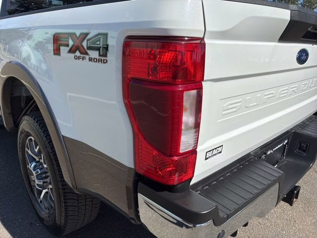 2020 White Ford Super Duty F-250 SRW Lariat 4X4 Truck