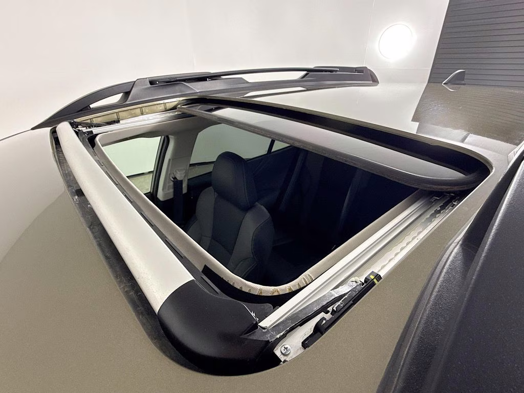 2025 Autumn Green Metallic Subaru Outback Onyx Edition AWD SUV