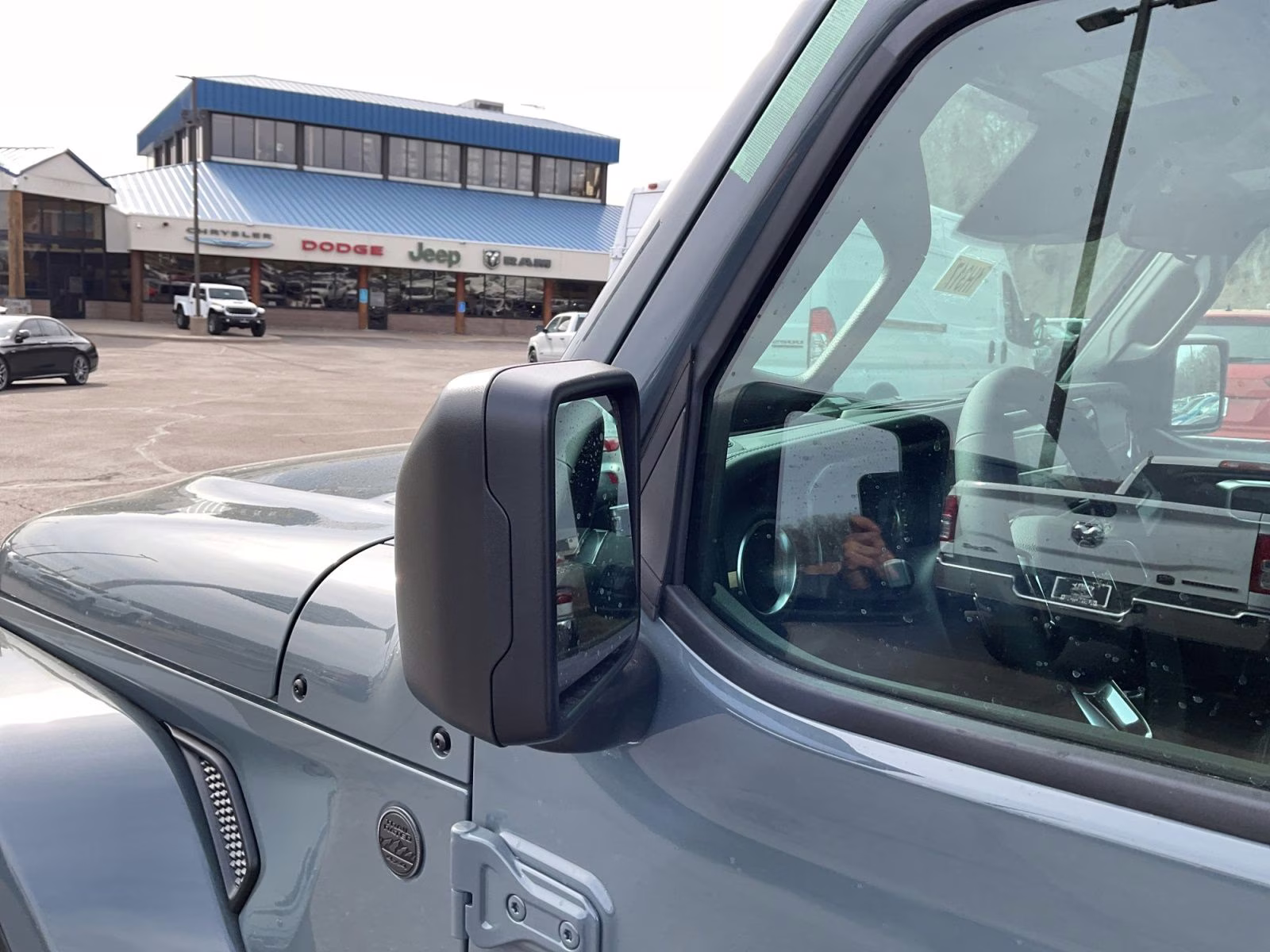 2026 Anvil Clear Coat Jeep Wrangler Sahara 4X4 SUV