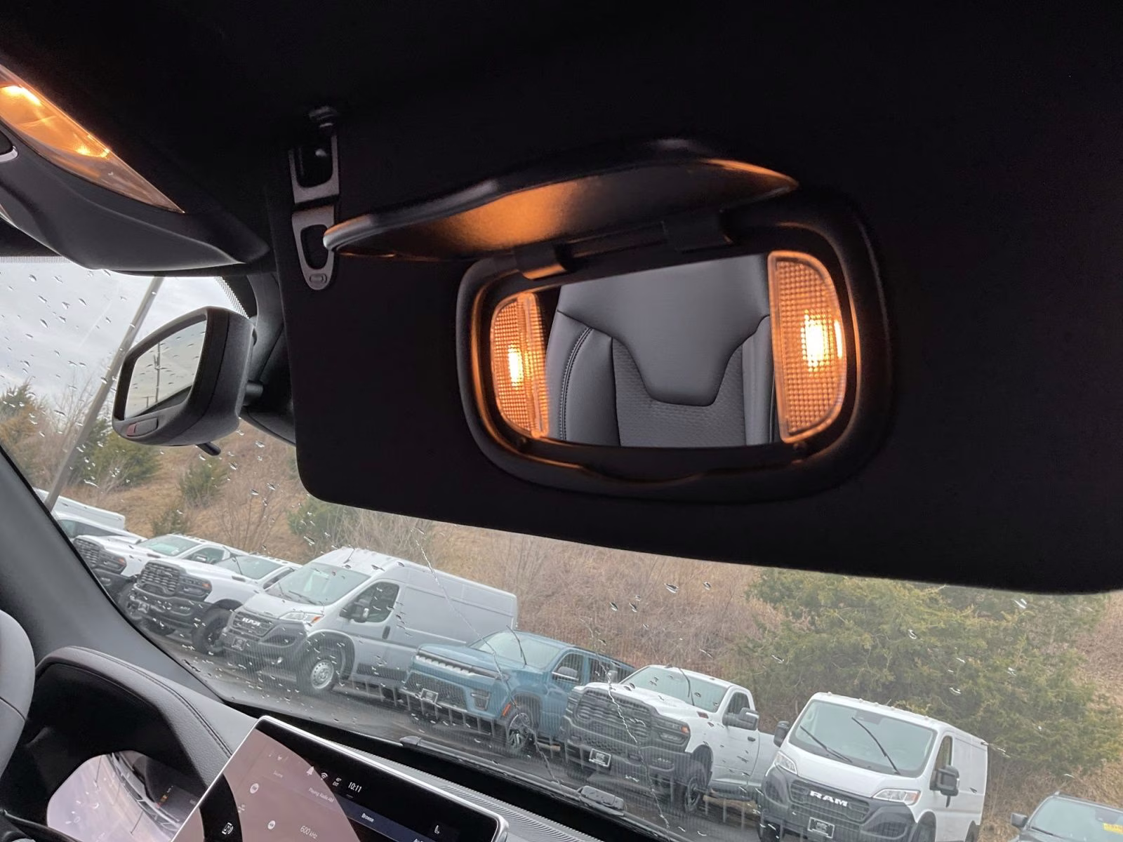 2026 Silver Zynith Metallic Clearcoat Jeep Compass Latitude 4X4 SUV