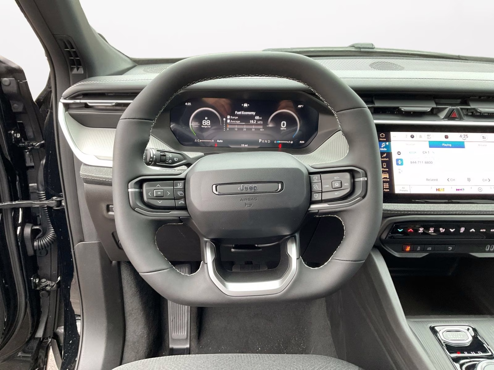 2026 Diamond Black Crystal Pearlcoat Jeep Cherokee Laredo 4X4 SUV