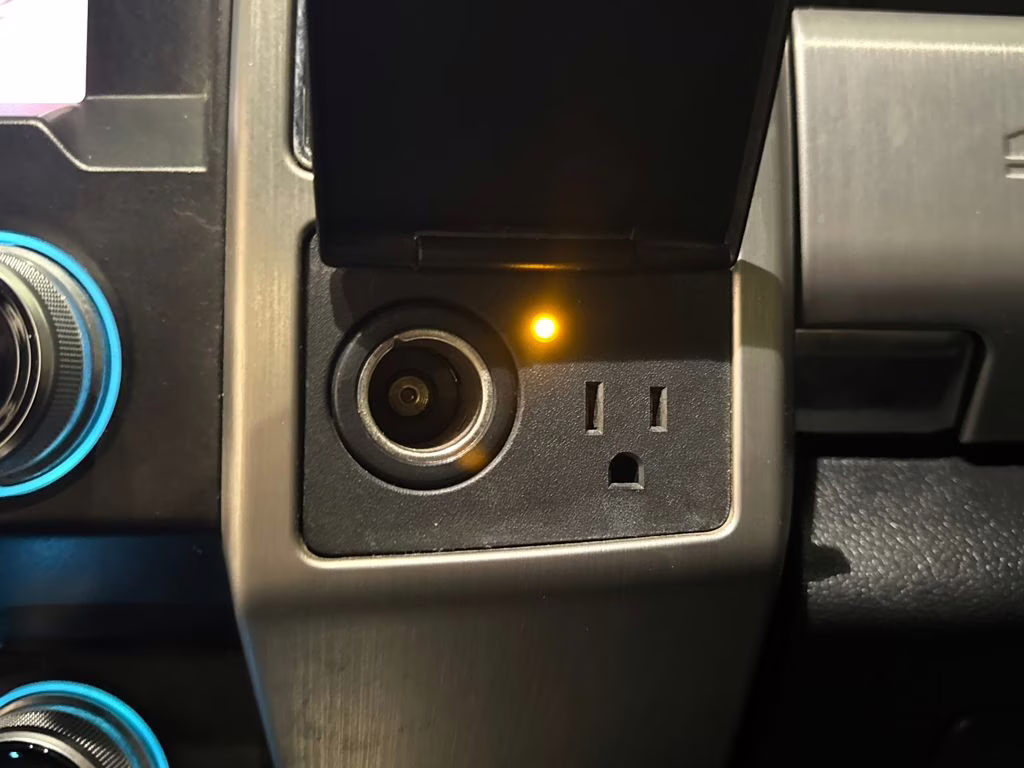 2020 Star White Metallic Tri-Coat Ford Super Duty F-450 DRW Platinum 4X4 Truck