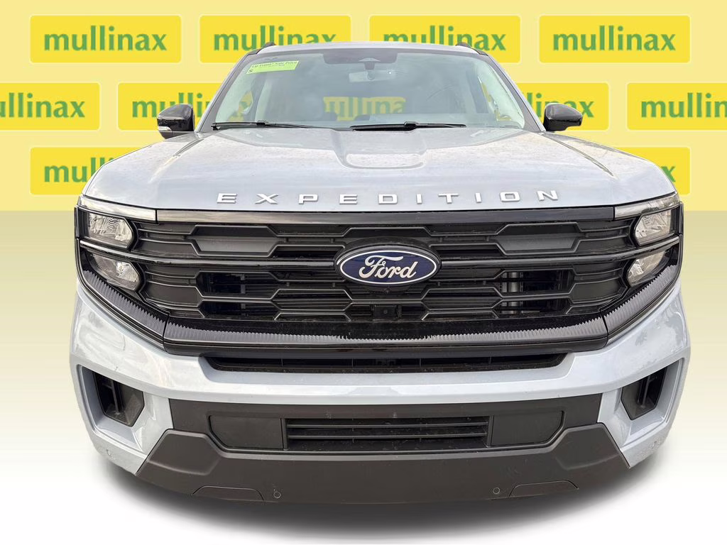 2026 Glacier Gray Metallic Tri-Coat Ford Expedition Max Active RWD SUV