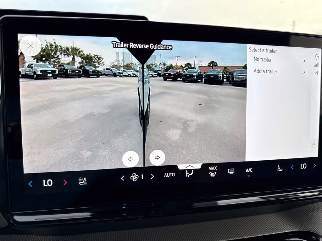 2026 Glacier Gray Metallic Tri-Coat Ford Expedition Max Active RWD SUV