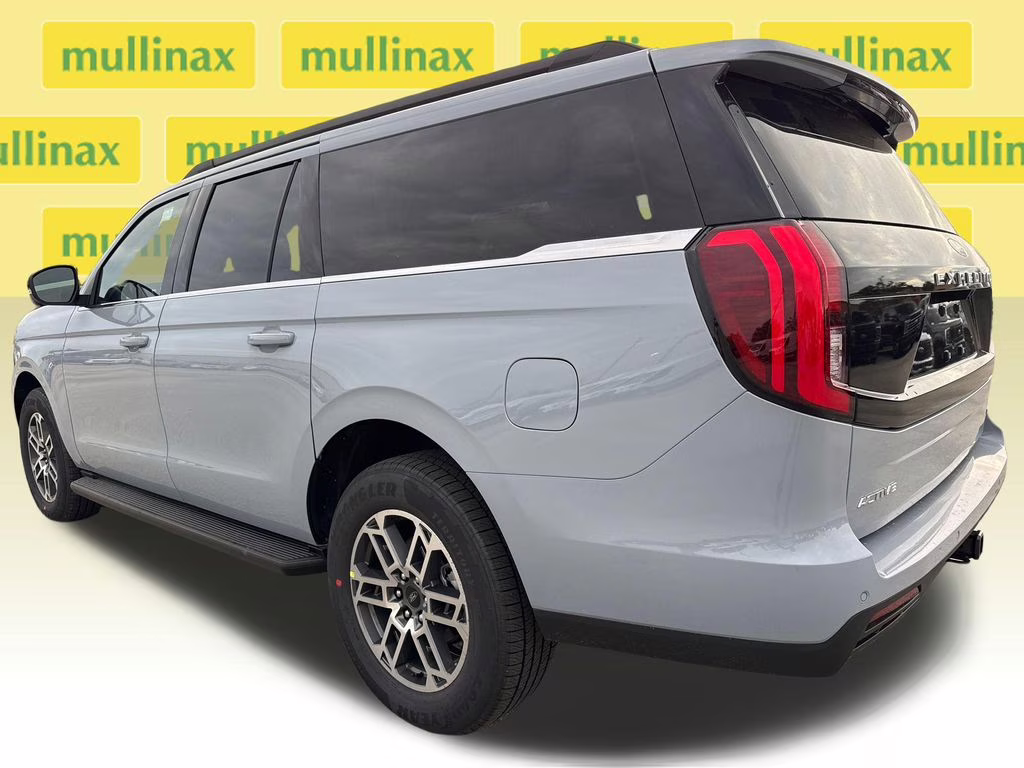 2026 Glacier Gray Metallic Tri-Coat Ford Expedition Max Active RWD SUV