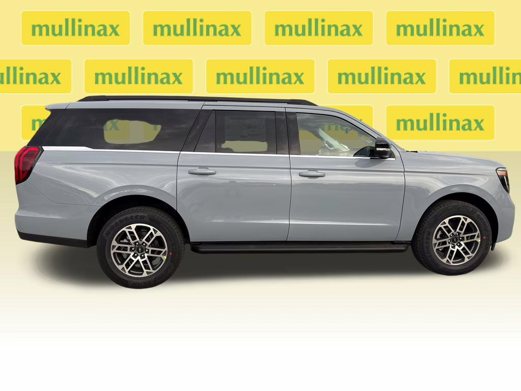 2026 Glacier Gray Metallic Tri-Coat Ford Expedition Max Active RWD SUV