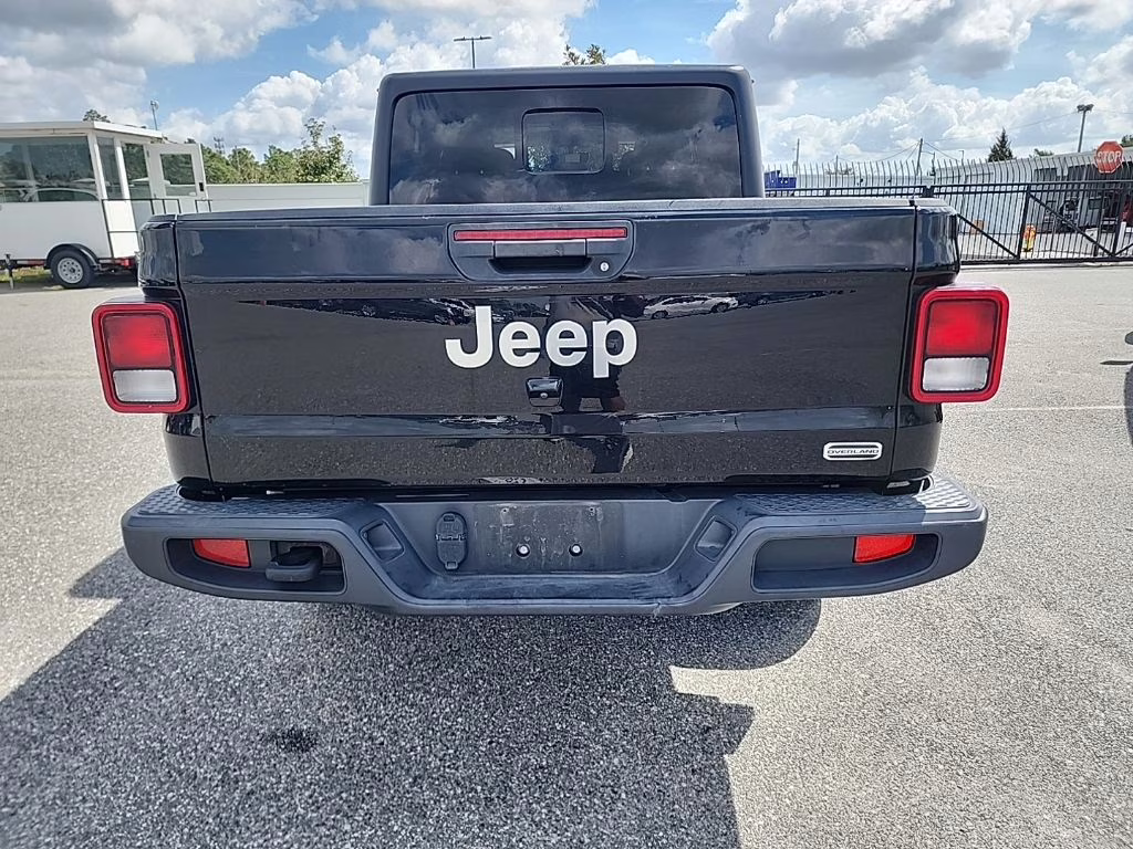 2022 Black Clearcoat Jeep Gladiator Overland 4X4 Truck