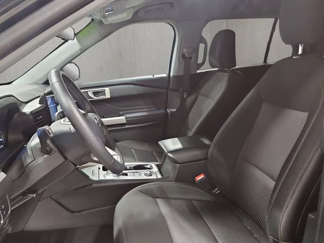 2024 Agate Black Metallic Ford Explorer XLT 4X4 SUV