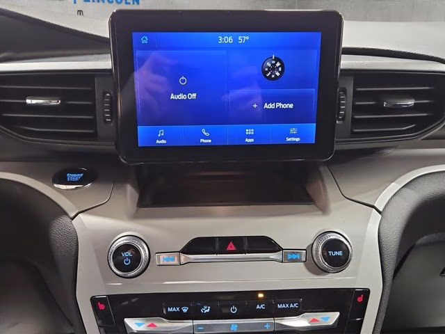 2024 Agate Black Metallic Ford Explorer XLT 4X4 SUV