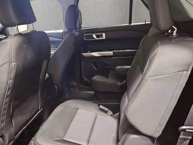 2024 Agate Black Metallic Ford Explorer XLT 4X4 SUV