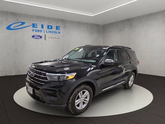 2024 Agate Black Metallic Ford Explorer XLT 4X4 SUV