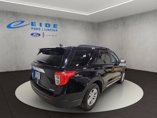 2024 Agate Black Metallic Ford Explorer XLT 4X4 SUV