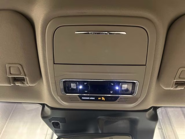 2025 Crystal White Metallic Clearcoat Lincoln Corsair Premiere AWD SUV