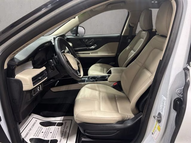 2025 Crystal White Lincoln Corsair Premiere AWD SUV