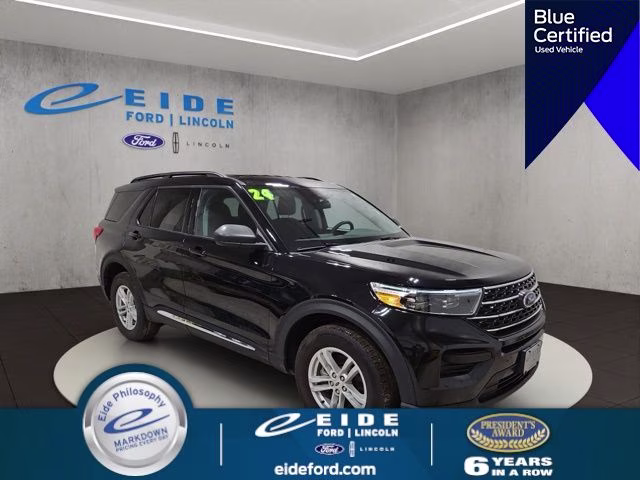 2024 Agate Black Metallic Ford Explorer XLT 4X4 SUV