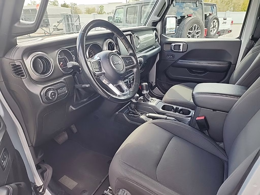 2022 Jeep Gladiator Overland 4X4 Truck