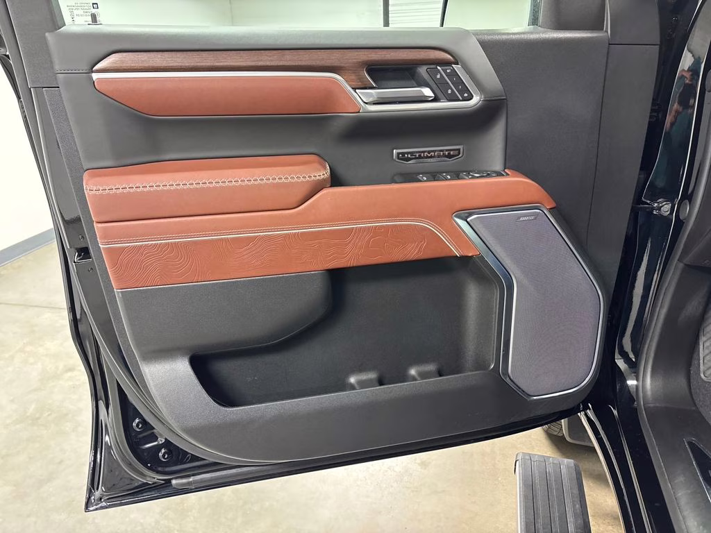 2026 Onyx Black GMC Sierra 1500 Denali Ultimate 4X4 Truck