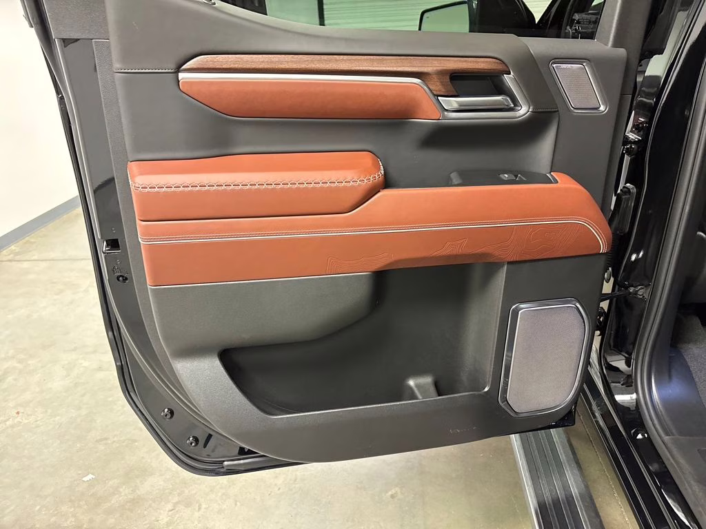 2026 Onyx Black GMC Sierra 1500 Denali Ultimate 4X4 Truck