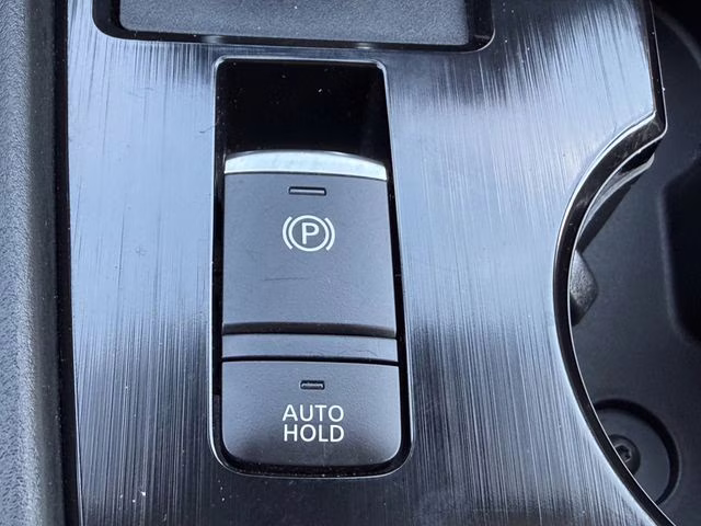 2025 Brilliant Silver Metallic Nissan Rogue SV FWD SUV