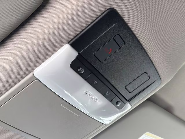 2025 Everest White Pearl Nissan Rogue SV FWD SUV