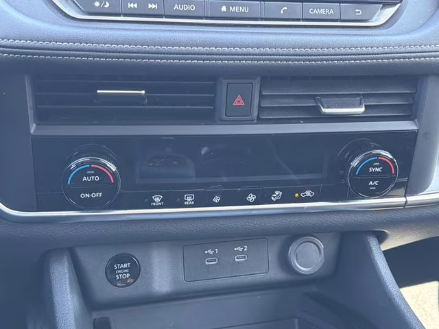 2025 Everest White Pearl Nissan Rogue SV FWD SUV