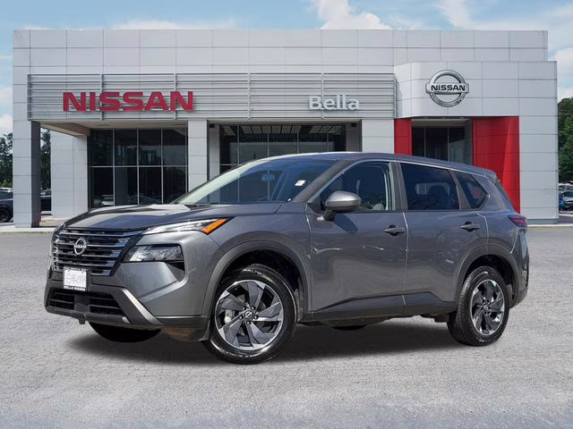 2025 Gun Metallic Nissan Rogue SV FWD SUV