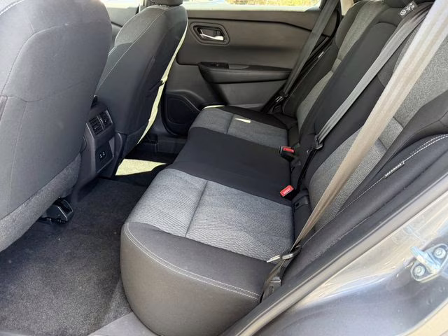 2025 Gun Metallic Nissan Rogue SV FWD SUV